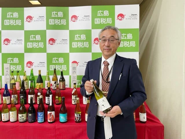 諏訪泉純米吟釀滿天星-Award